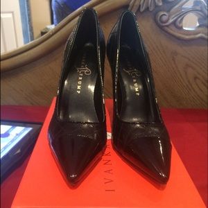IVANKA TRUMP BLACK MULTI LEATHER