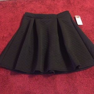 ‼️REDUCED, FINAL PRICE‼️Black Quilted Skater Skirt