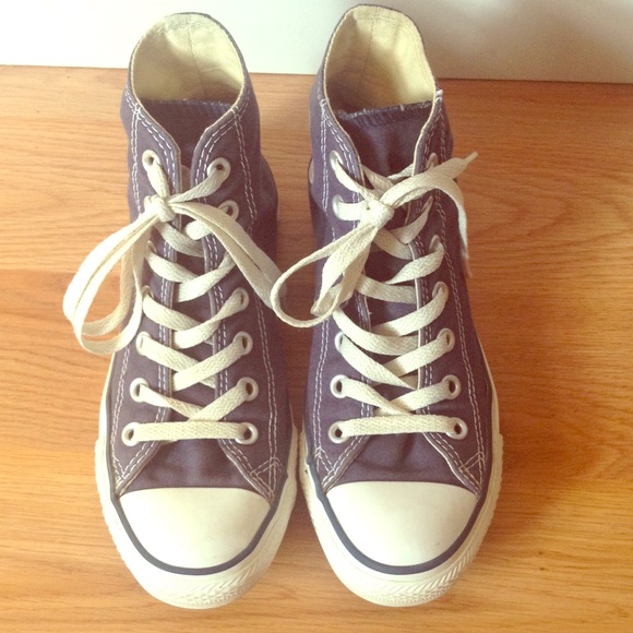 Hi-top Converse