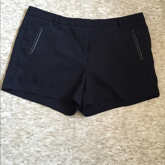 Preppy black shorts