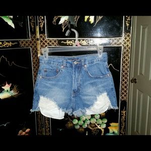 Ripped High Waisted Short