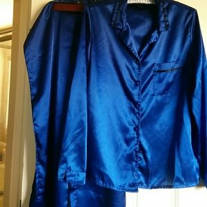 Bundle two pair silky lounge wear, pajamas