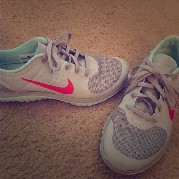 Nike free fitsole running shoes