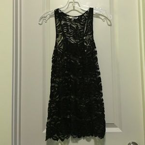 BB Dakota black lace tank