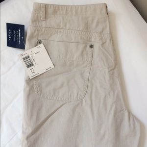 Liz Claiborne Misses Light Tan Capris Sz 12 NWT