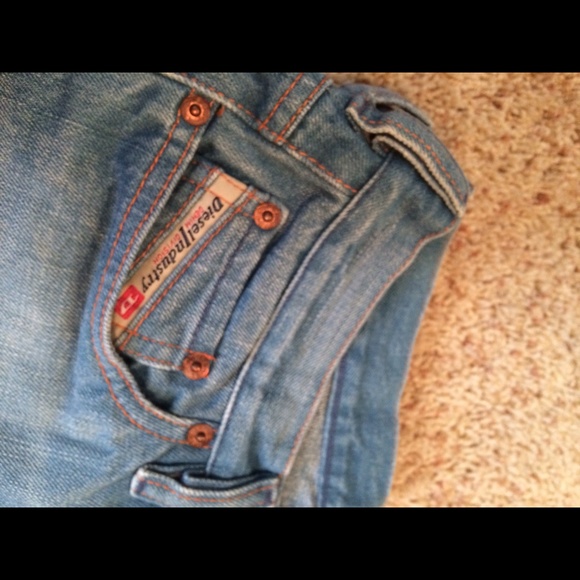Diesel (made in Italy) Jean - Picture 1 of 4