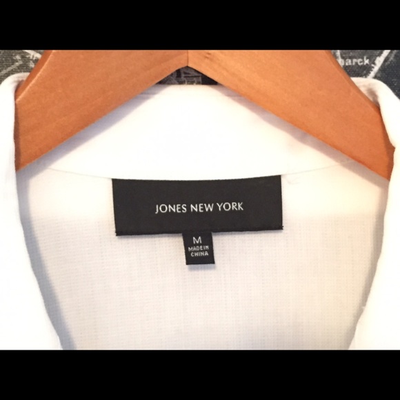 Jones New York White Dress Shirt - Picture 4 of 4