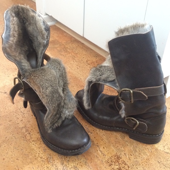 Rabbit fur lined boots