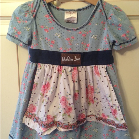 Matilda Jane size 2 apron dress