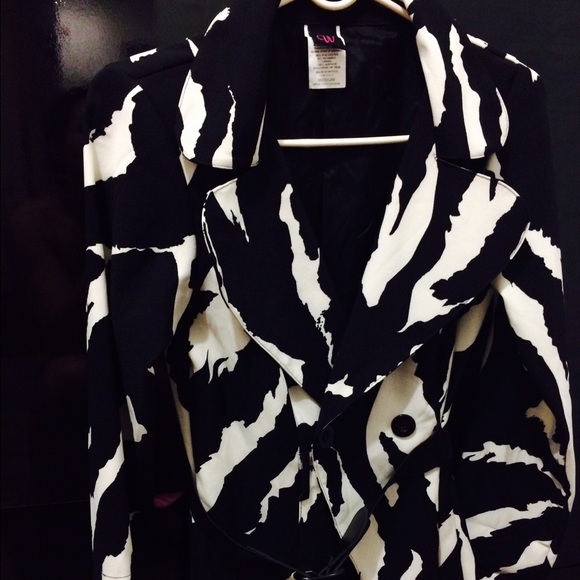 Wet Seal Jackets & Blazers - Blazer/jacket