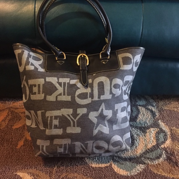 Authentic dooney & Burke handbag