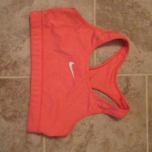 Nike pro sports bra