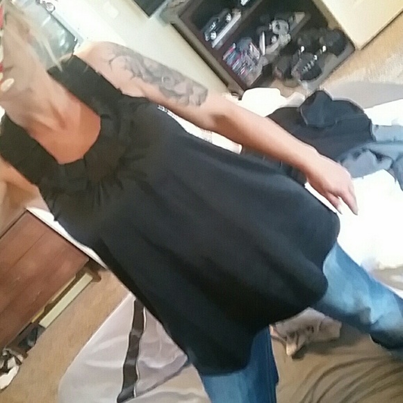 Silky black top - Picture 1 of 2