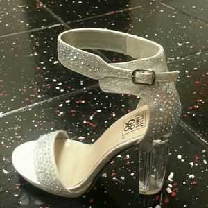 PERFECT FOR ANY OCCASION HEEL