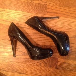Vince Camuto Black Patent Pumps