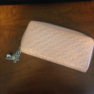 Pale pink "LV" wallet