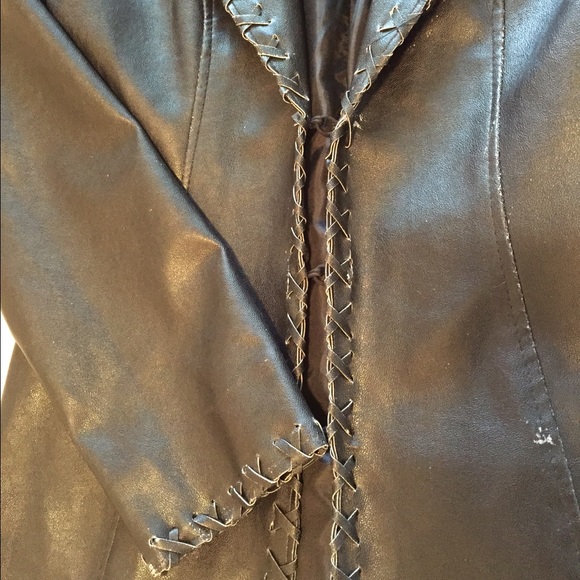 Sexy Ankle Length Distressed Faux Leather Coat - Picture 4 of 4