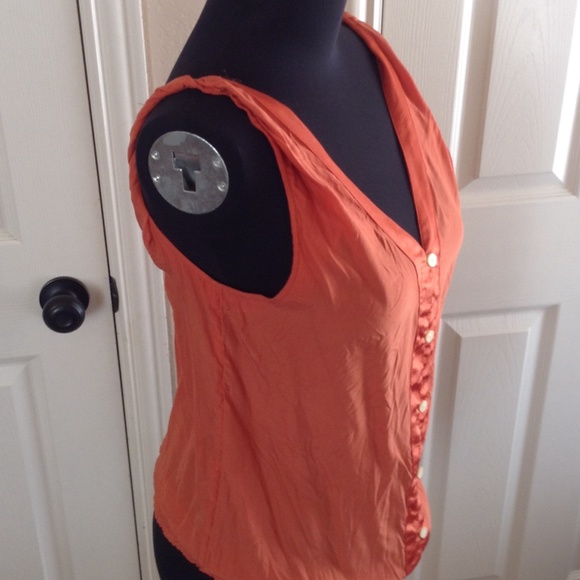 Banana Republic Top - Picture 2 of 4