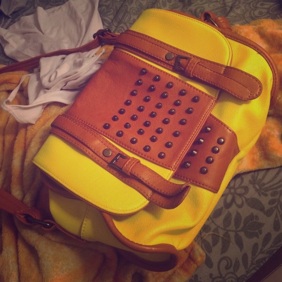 MM Couture Handbags - Cross Body Yellow Purse