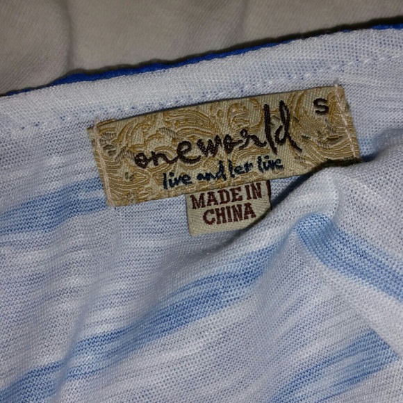 Unique Top - Picture 4 of 4