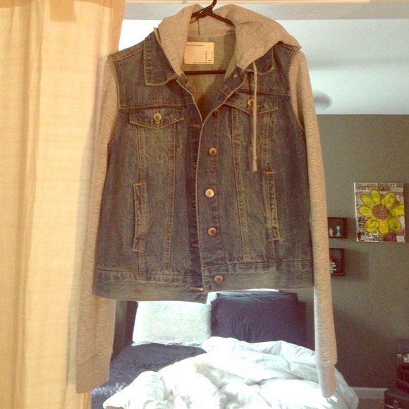 Jackets & Blazers - Hooded Jean jacket with gray sweatshirt sleeves