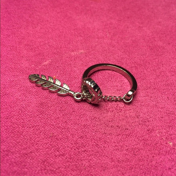 RING🎀 - Picture 1 of 2