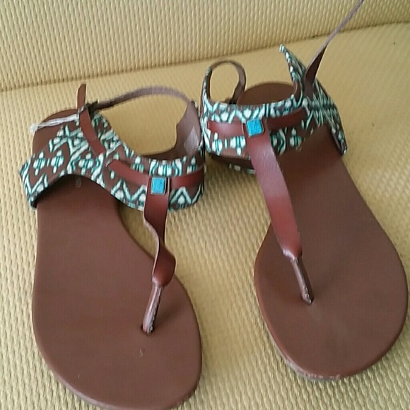 ❌SOLD❌ Aztec print sandals ❌SOLD❌