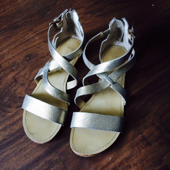 Anthropologie Splendid tan shimmer sandals