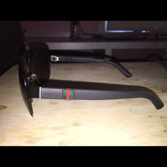 Gucci glasses - Picture 2 of 3