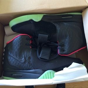 Nike Air Yeezy 2 Solar Red DS w/ Receipt