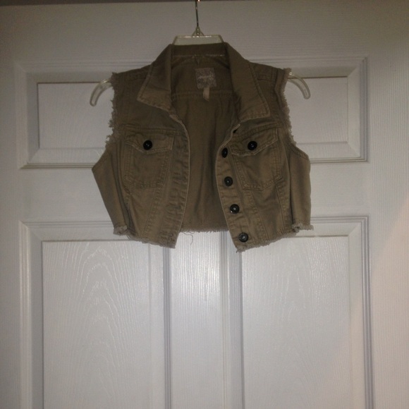 Half top Jean jacket - Picture 1 of 2