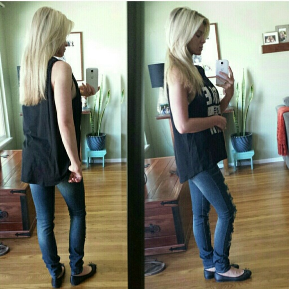 RESERVED Style vs. Fashion Muscle Tank - Picture 2 of 4