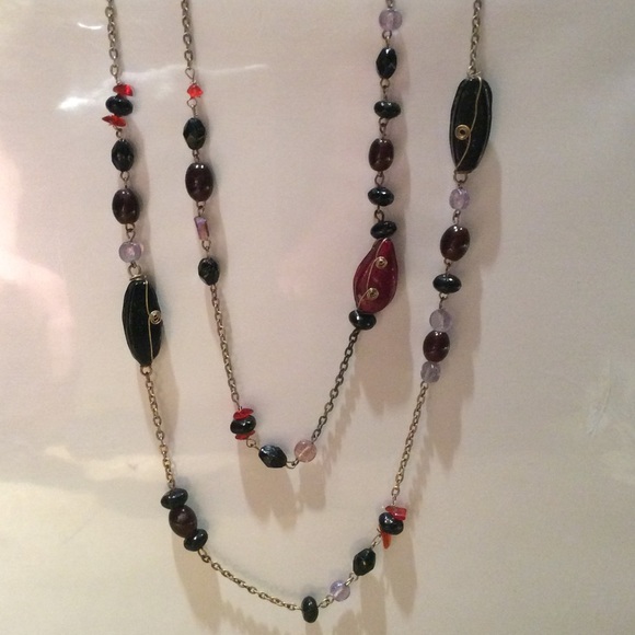 Long multi-colored necklace - Picture 2 of 8
