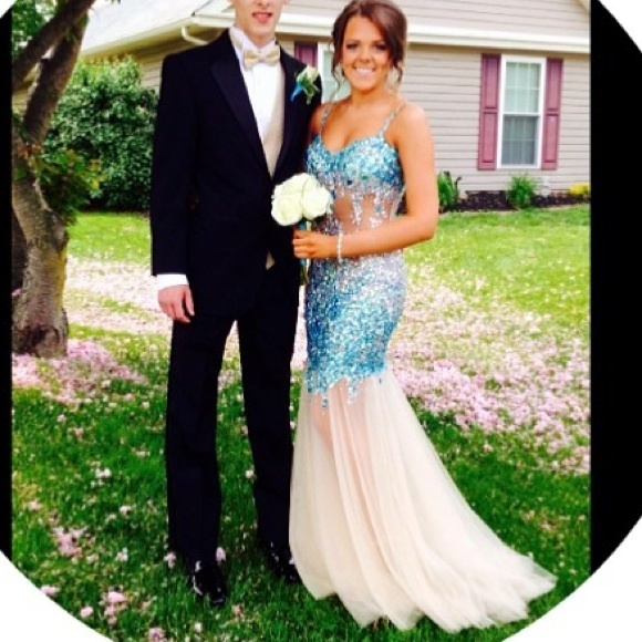 2014 Jovani Prom dress - Picture 3 of 4