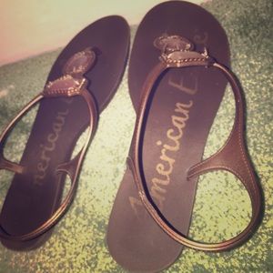 American Eagle sandals