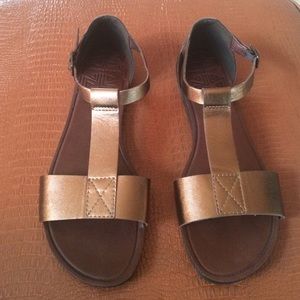 Vagabond bronze leather sandals