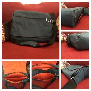 Targus 16 inch Laptop Bag