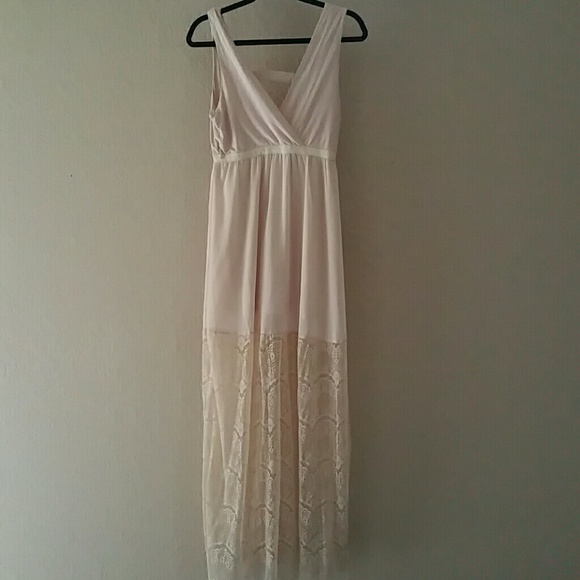 love riche Dresses & Skirts - Sold