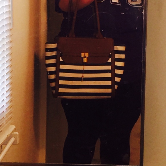 Cute striped navy and white nautical with wallet - Picture 3 of 3