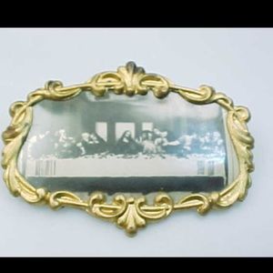 Stunning Gold filled last supper brooch pin.