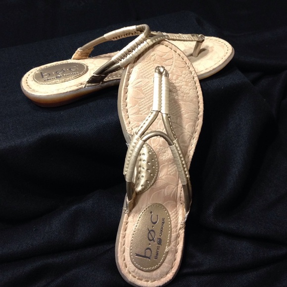 b.o.c Gold sandals