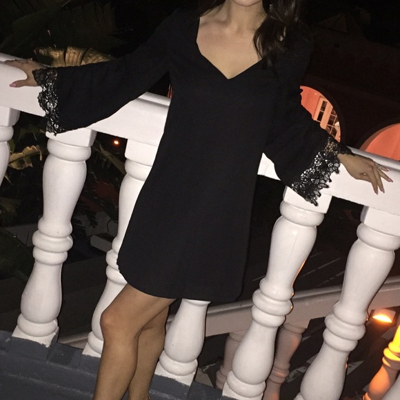 Black Lace Bell Sleeve Shift Dress
