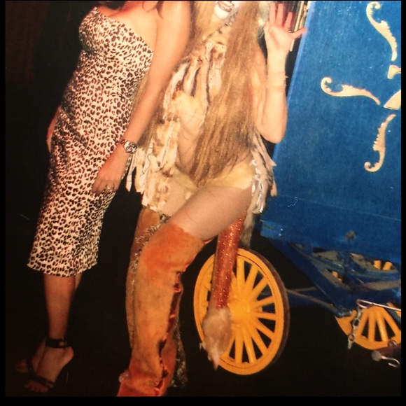 🎉SALE! Bebe Dress - Picture 3 of 4