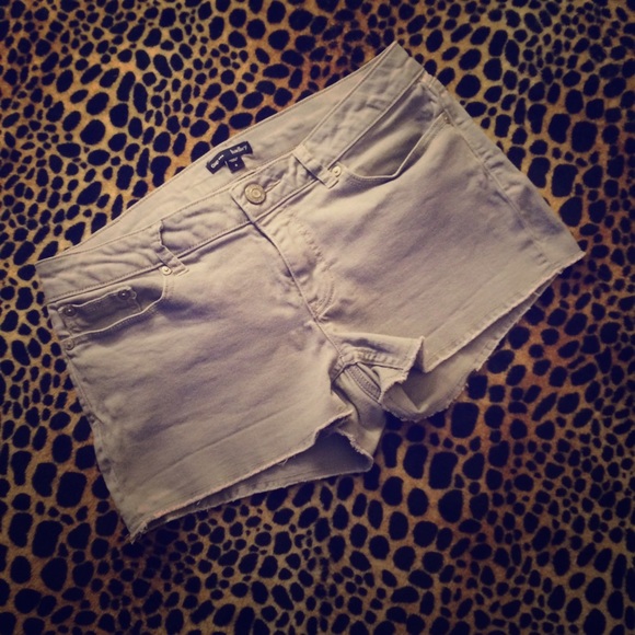 Grey Gap Shorts - Picture 1 of 3