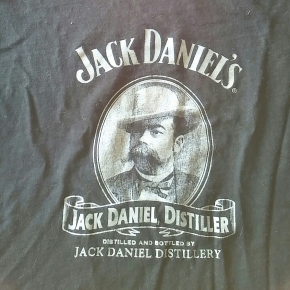 SALE PENDING!! DO NOT BUY!! Jack Daniels t-shirt