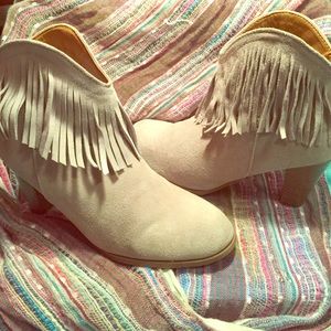 Fringy Heeled Booties