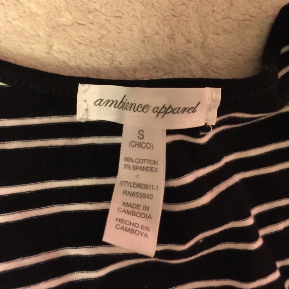 Crop top - Picture 2 of 2