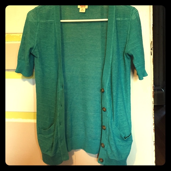 Light coverup teal