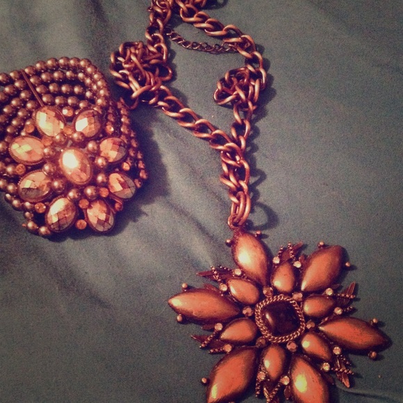 Flower bracelet and necklace