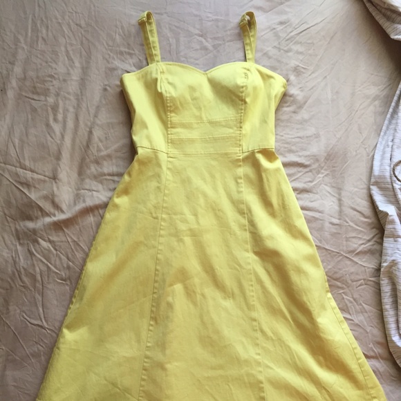 H&M yellow dress - Picture 2 of 4